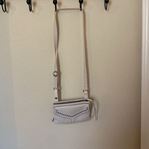 The Sak Novato studded leather belt/ crossbody bag
Brand new no tags - Picture 2 of 6